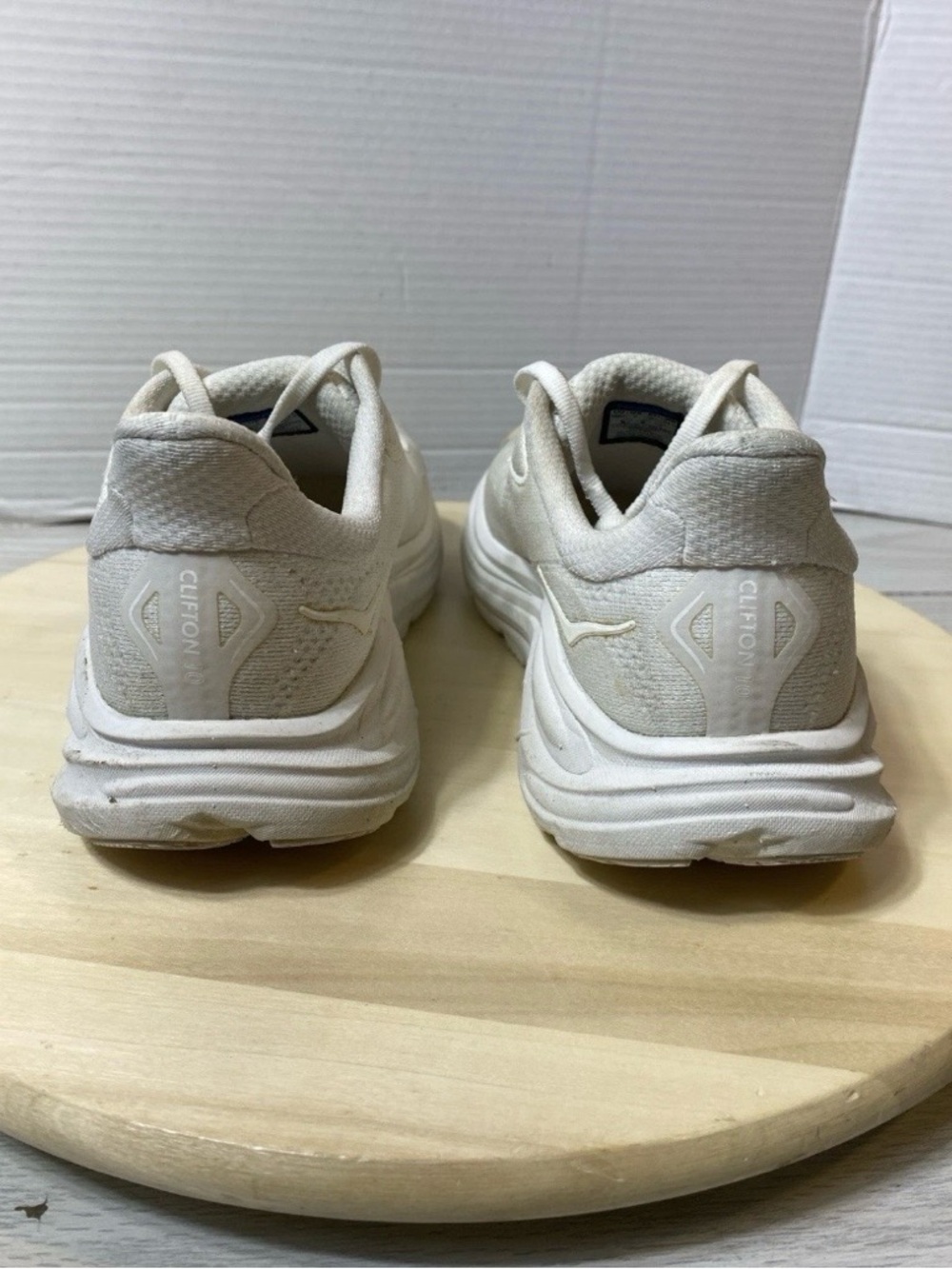 Hoka Clifton 10 Oatmeal Oat Milk Athletic Sneakers Men's Shoes Size 6MD - Picture 4 of 9